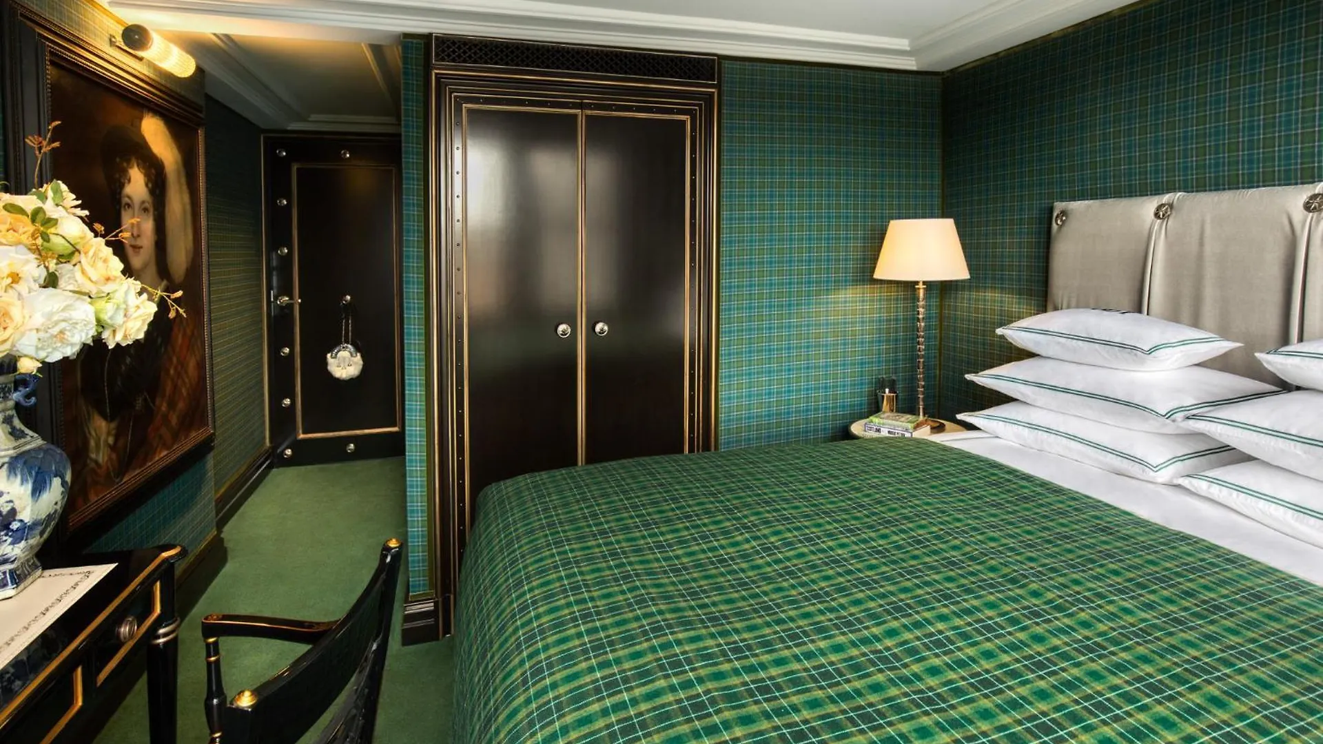 100 Princes Street Edinburg