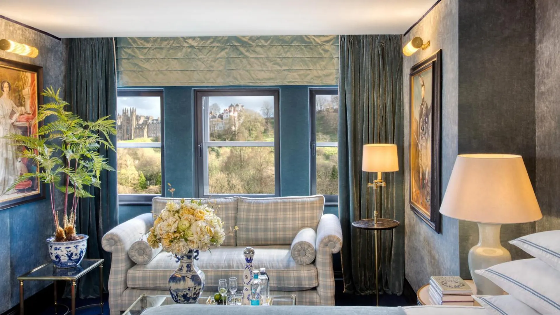***** Hotell 100 Princes Street Edinburg Storbritannien
