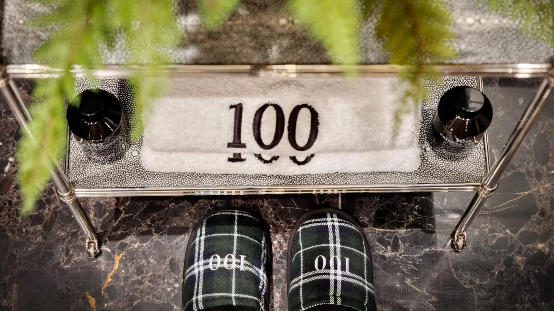 100 Princes Street Edinburg 5*,