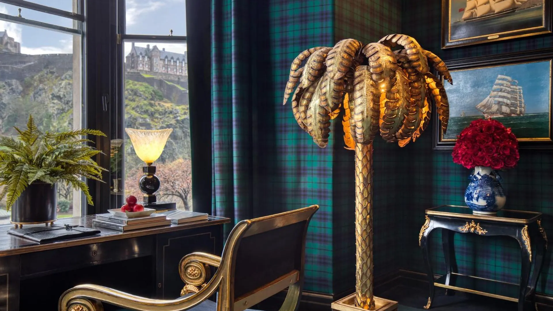 Hotell 100 Princes Street Edinburg