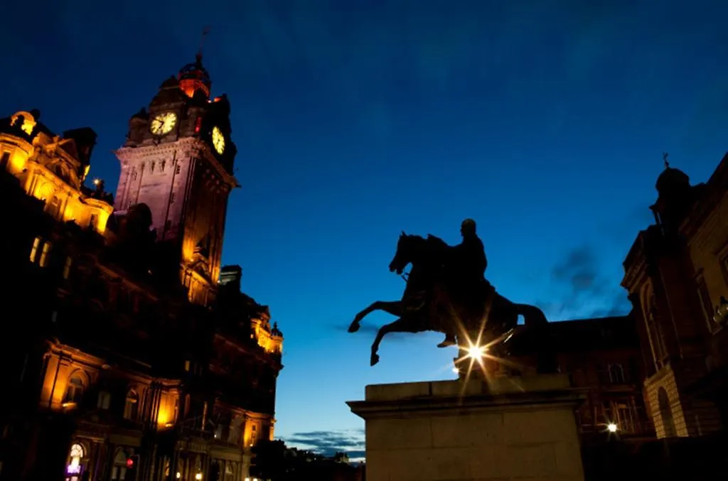 100 Princes Street Edinburg