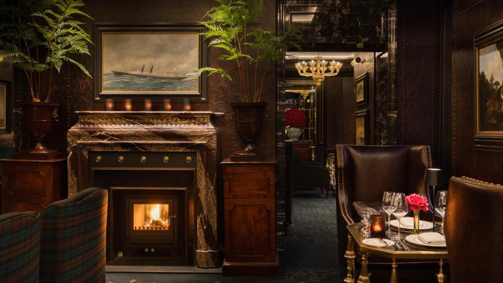 Hotel 100 Princes Street Edinburgh