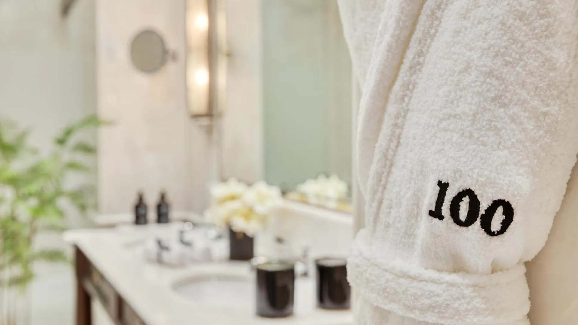 Hotel 100 Princes Street Edinburgh