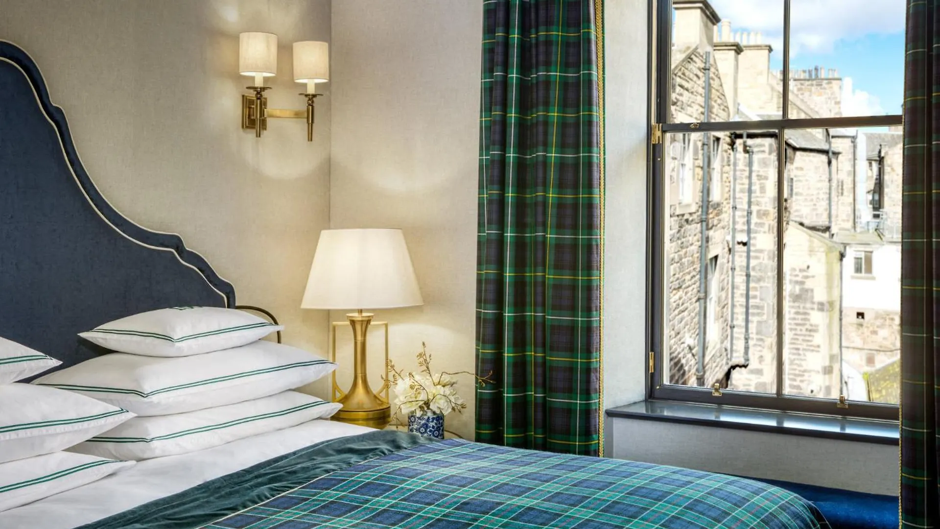 100 Princes Street Edinburgh 5*,  United Kingdom